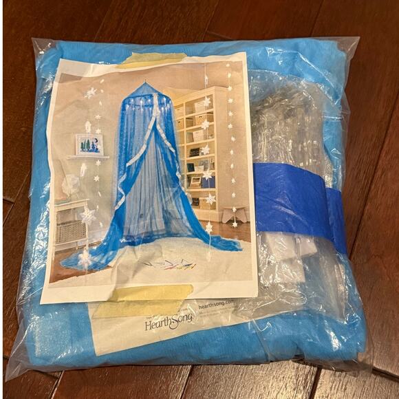HearthSong Snowflake Canopy Hideaway w/ Icicle Lights NWOB In Original Package - Picture 2 of 7
